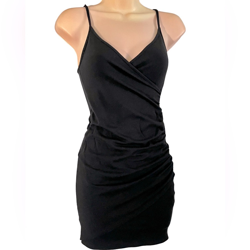 Forever 21 Black Knit Bodycon Mini Dress Size Small